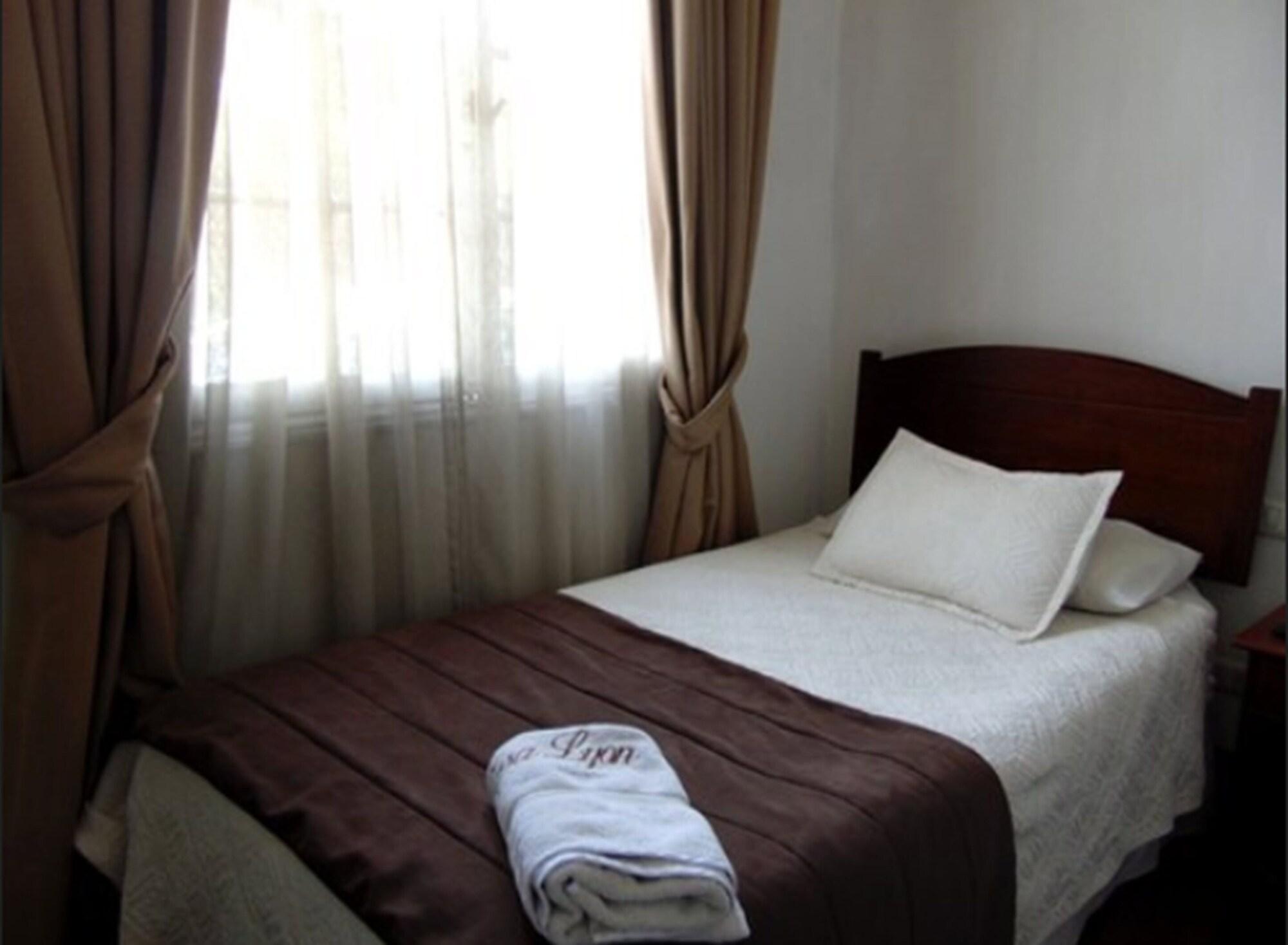 Hotel Casa Lyon Santiago Kültér fotó