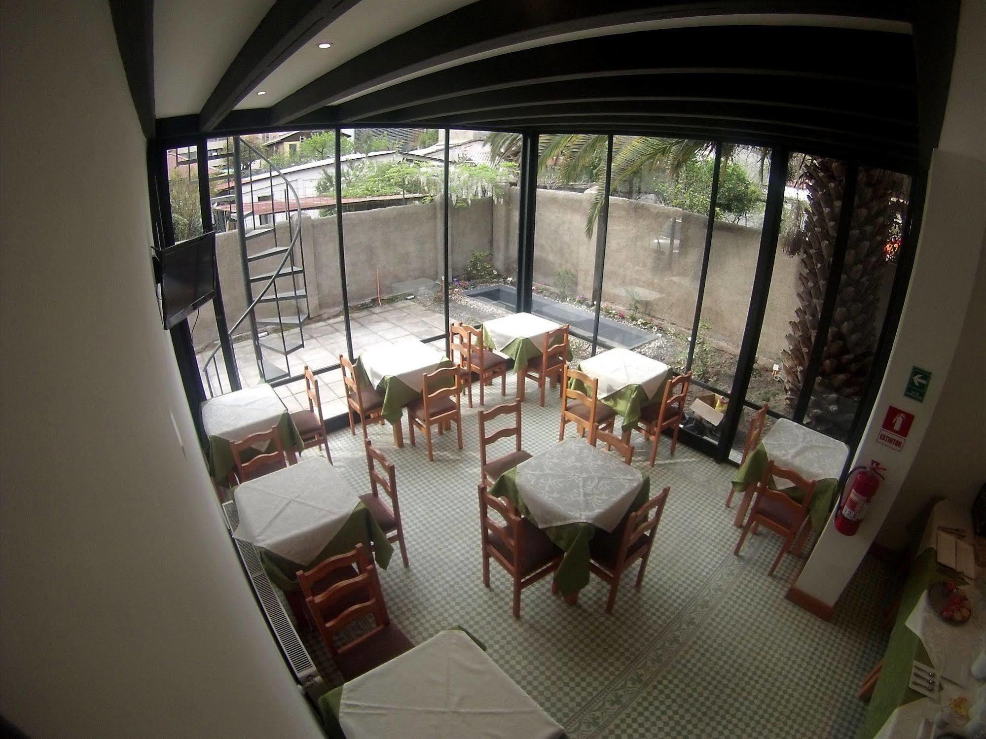 Hotel Casa Lyon Santiago Kültér fotó
