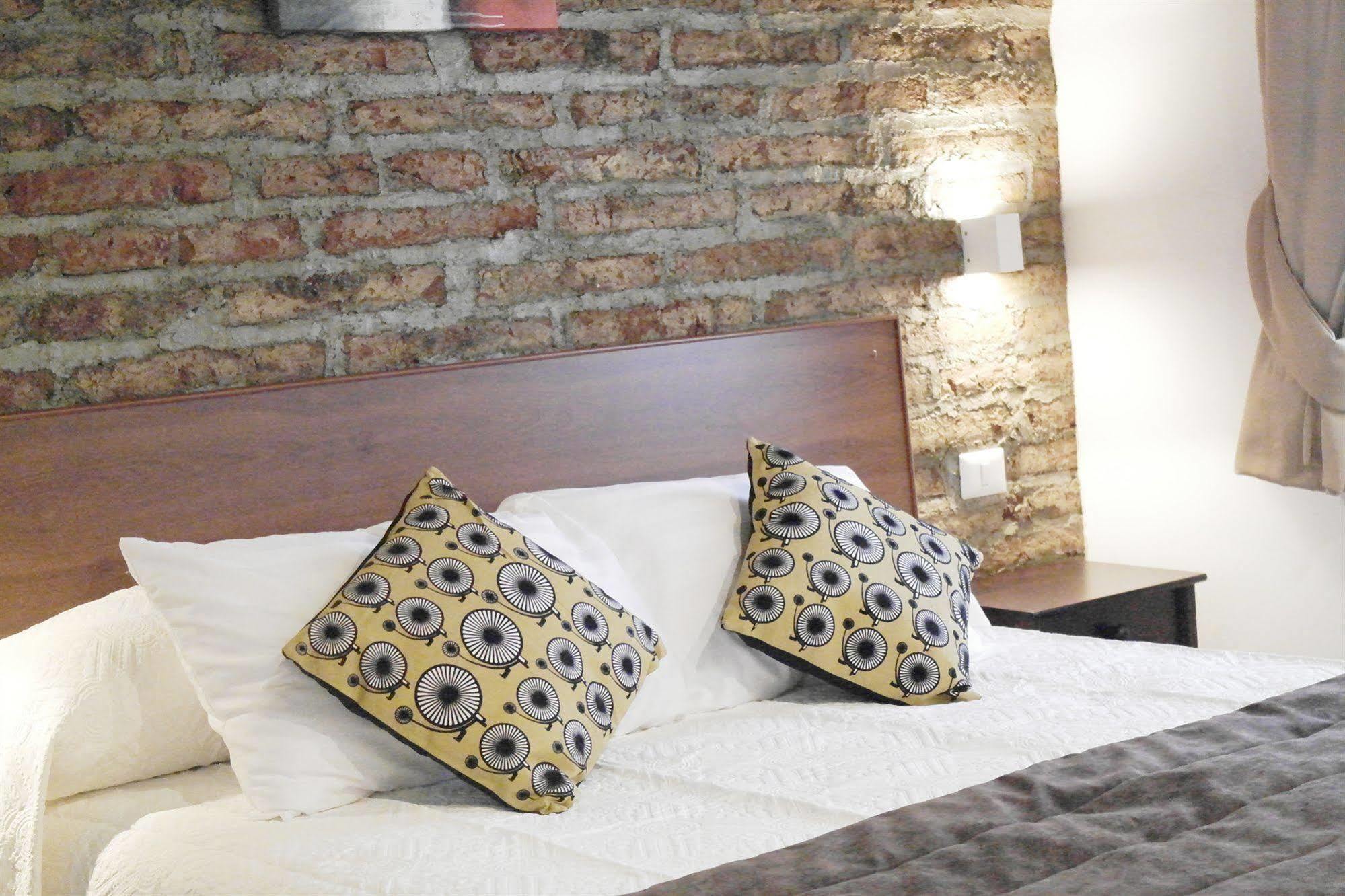 Hotel Casa Lyon Santiago Kültér fotó