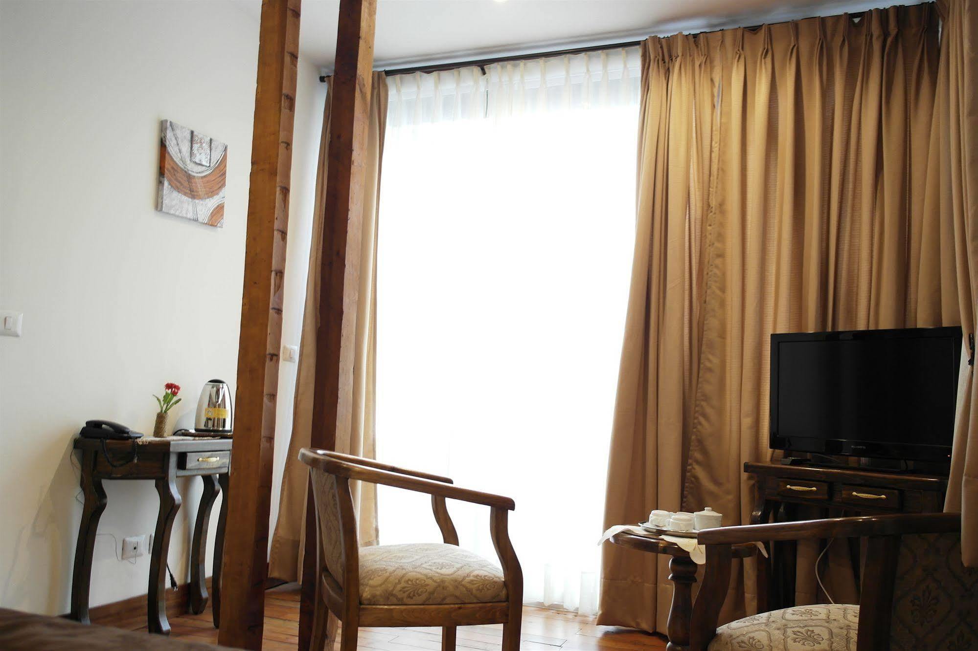 Hotel Casa Lyon Santiago Kültér fotó