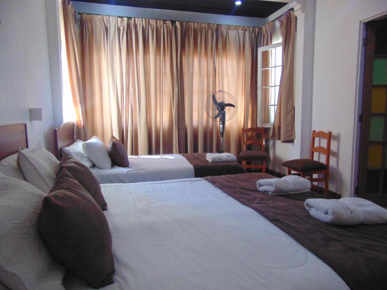 Hotel Casa Lyon Santiago Kültér fotó